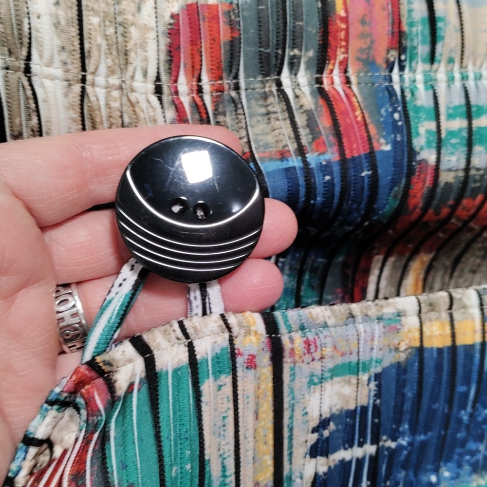 02114 Multiples multi-color pleated patchwork lon… - image 3